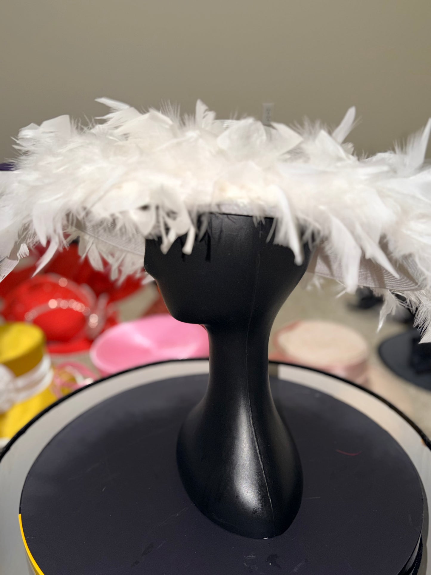 Ruffle Feathers- White